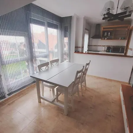 Atico De 60 M2 En Urbanizacion Privada